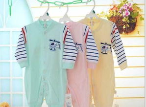 倉庫現(xiàn)貨直供，2元起批發(fā)各類服裝箱包鞋類，賦能工廠、網(wǎng)店、批發(fā)店